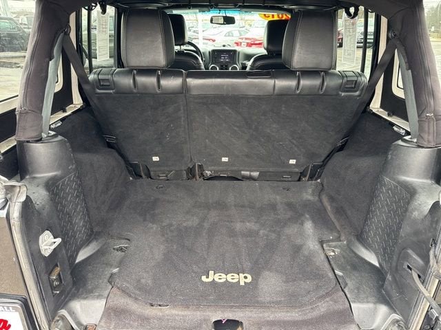 2015 Jeep Wrangler Unlimited Sahara