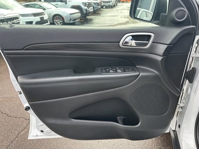 2019 Jeep Grand Cherokee Laredo E