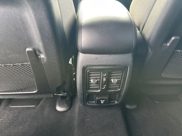 2019 Jeep Grand Cherokee Laredo E