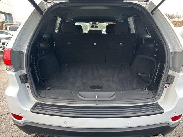 2019 Jeep Grand Cherokee Laredo E