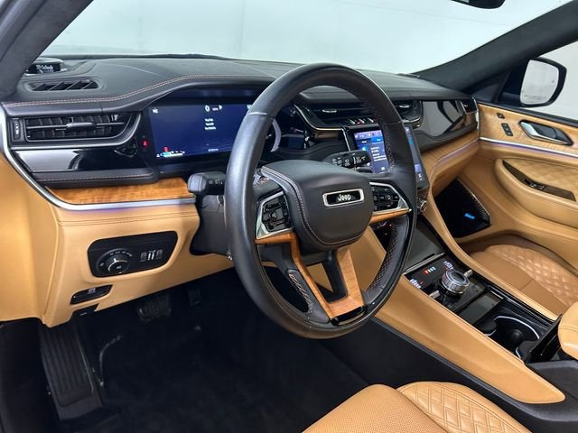 2022 Jeep Grand Cherokee Summit Reserve