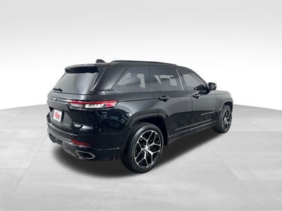 2022 Jeep Grand Cherokee Summit Reserve