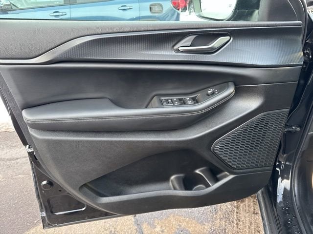 2025 Jeep Grand Cherokee L Laredo X