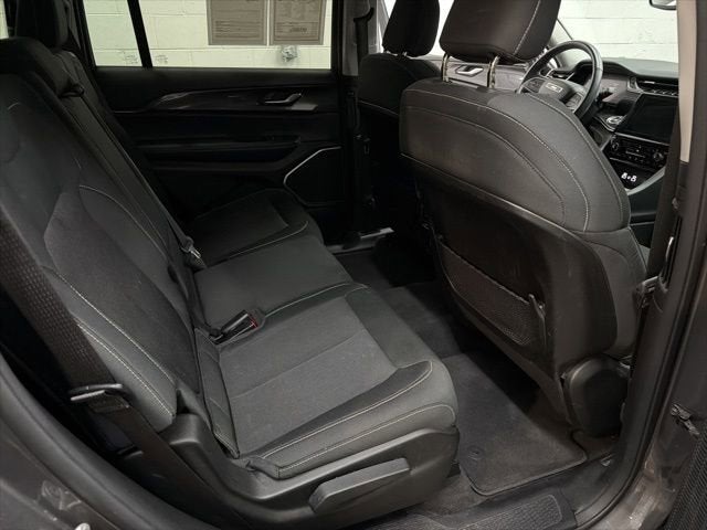 2021 Jeep Grand Cherokee L Laredo