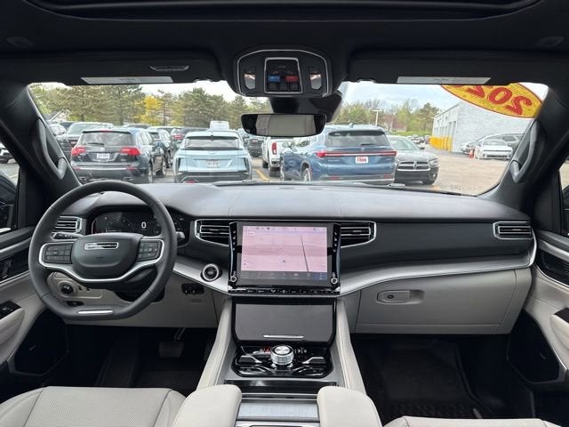 2026 Jeep Grand Wagoneer Limited Reserve
