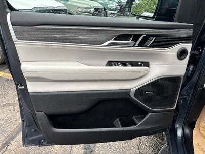 2022 Jeep Wagoneer Series II