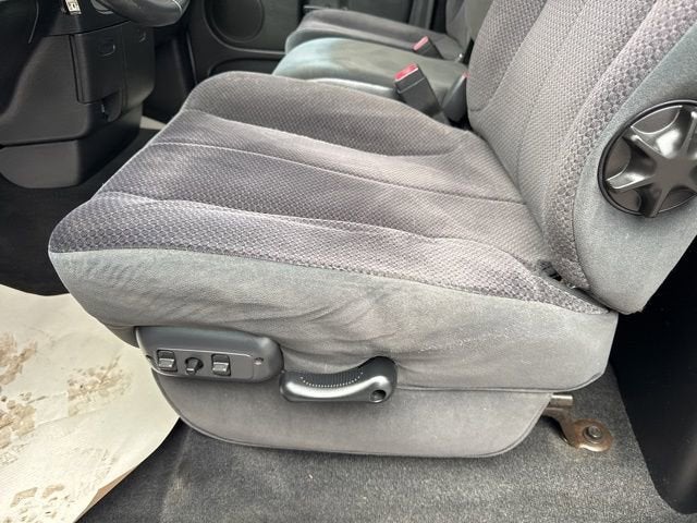 2005 Dodge Ram 1500 SLT