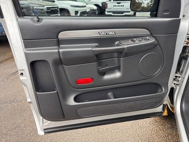 2005 Dodge Ram 1500 SLT