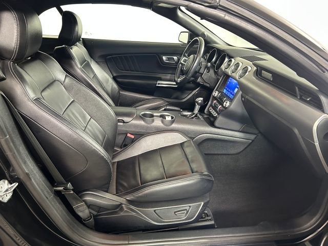 2021 Ford Mustang EcoBoost