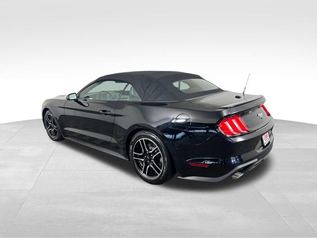 2021 Ford Mustang EcoBoost