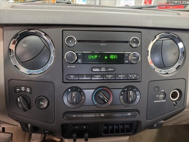 2009 Ford Super Duty F-250 SRW XL