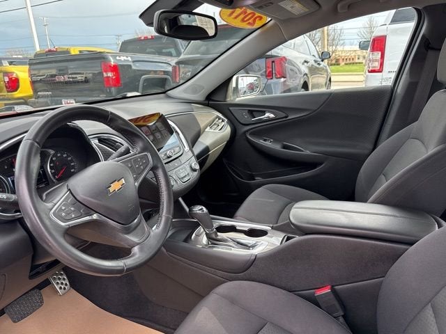 2017 Chevrolet Malibu LT