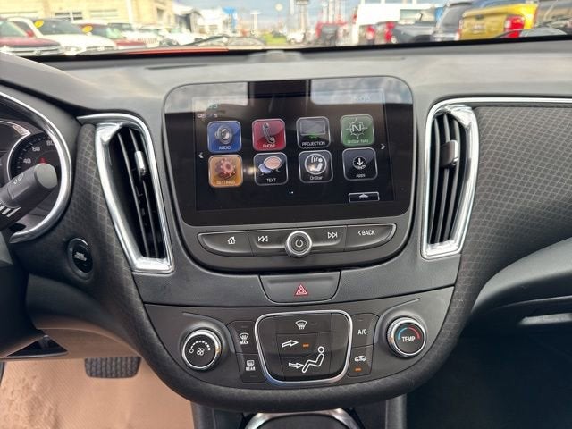 2017 Chevrolet Malibu LT