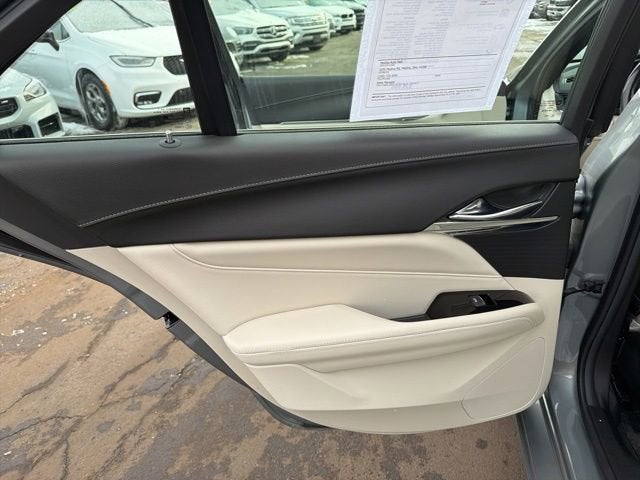 2023 Cadillac CT4 Premium Luxury