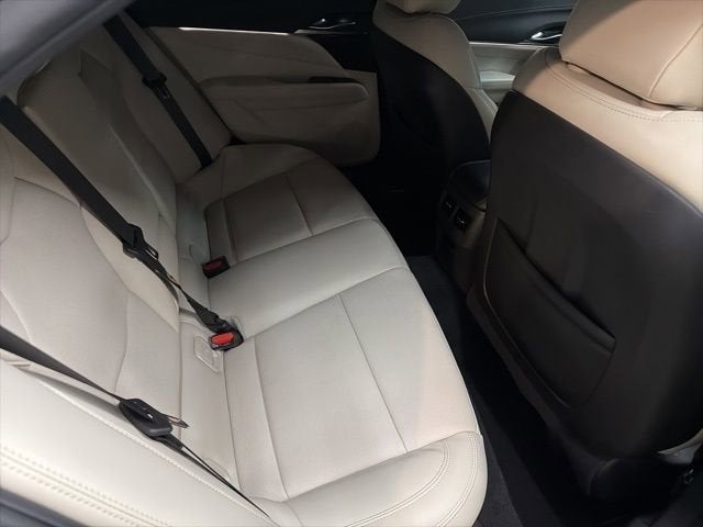 2024 Cadillac CT4 Premium Luxury