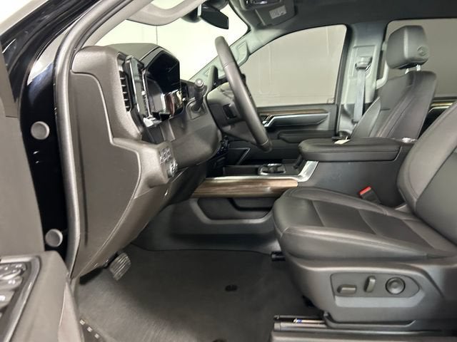 2025 Chevrolet Silverado 3500 HD LT