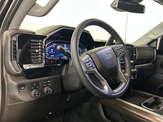 2025 Chevrolet Silverado 3500 HD LT