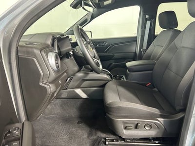 2025 Chevrolet Colorado WT/LT
