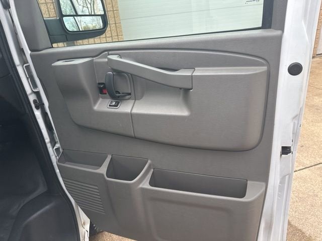 2017 Chevrolet Express Cargo 2500 Work Van