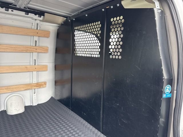 2024 Chevrolet Express Cargo 2500 WT