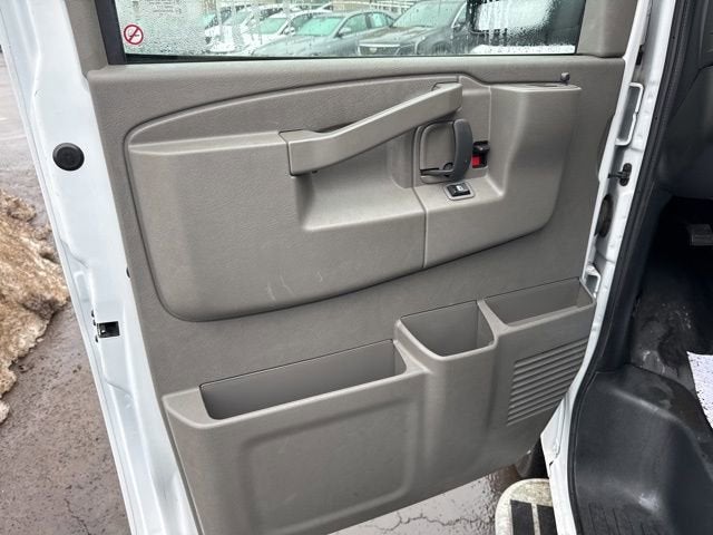 2024 Chevrolet Express Cargo 2500 WT