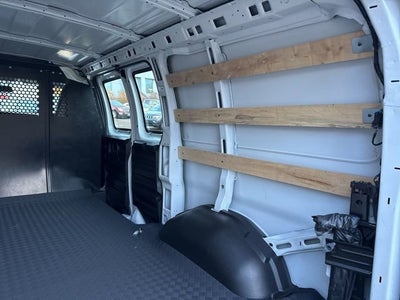 2024 Chevrolet Express Cargo 2500 WT