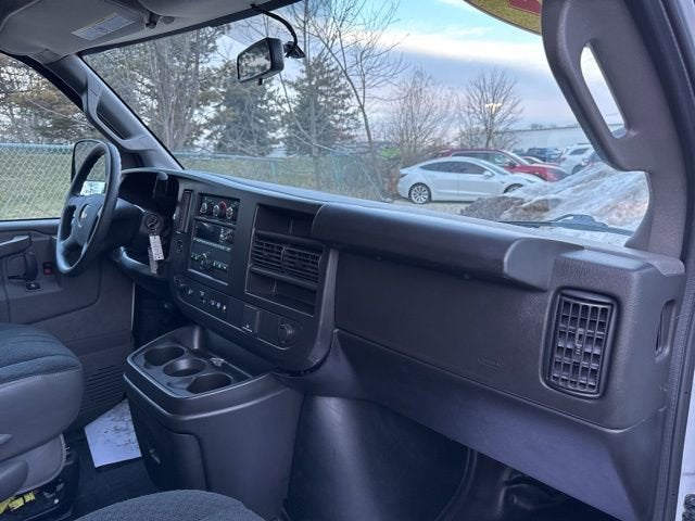 2024 Chevrolet Express Cargo 2500 WT