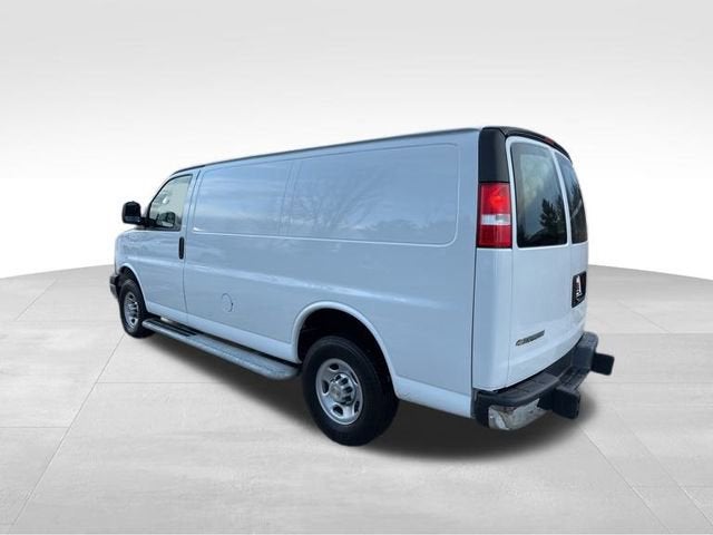 2024 Chevrolet Express Cargo 2500 WT