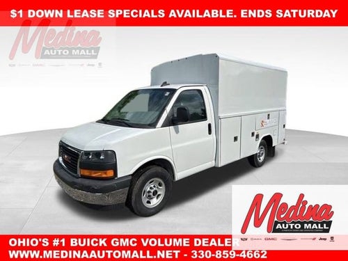 2025 GMC Savana Cutaway 3500 1WT