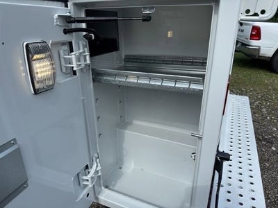 2025 GMC Savana Cutaway 3500 1WT