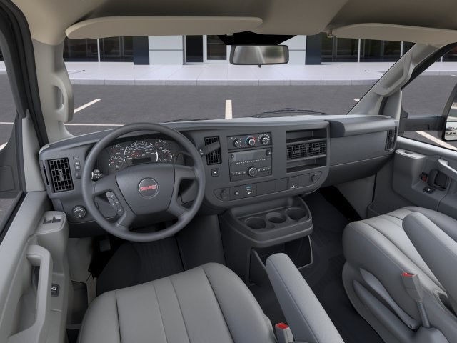 2026 GMC Savana Cutaway 3500 1WT