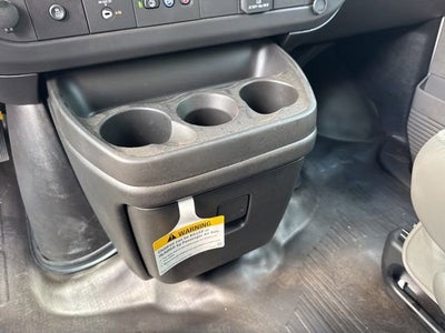 2025 GMC Savana Cutaway 3500 1WT