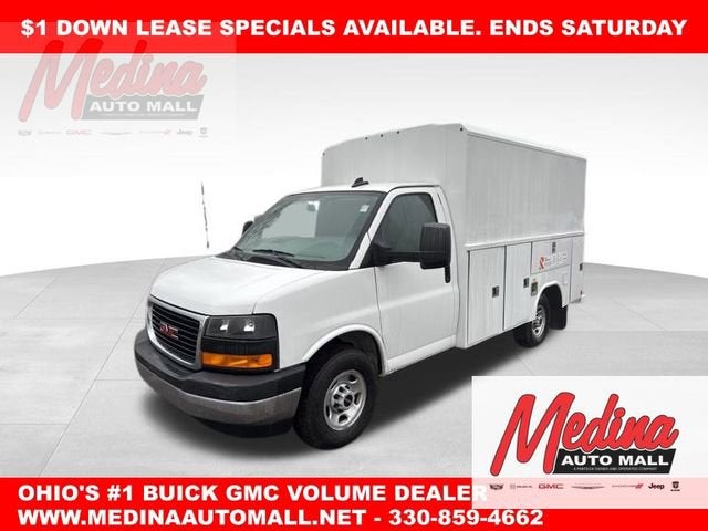2025 GMC Savana Cutaway 3500 1WT