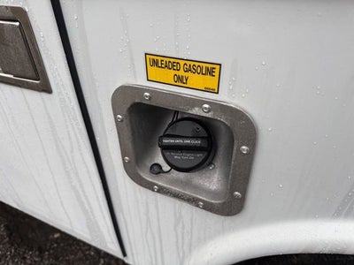 2025 GMC Savana Cutaway 3500 1WT