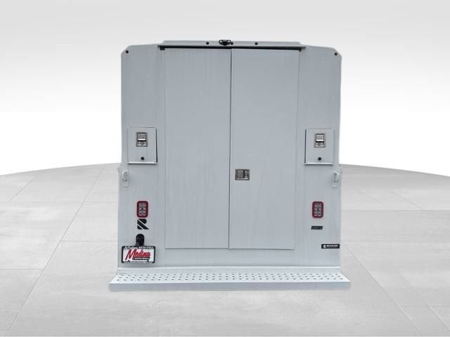 2025 GMC Savana Cutaway 3500 1WT