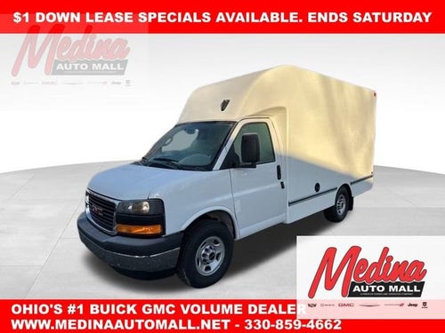 2025 GMC Savana Cutaway 3500 1WT
