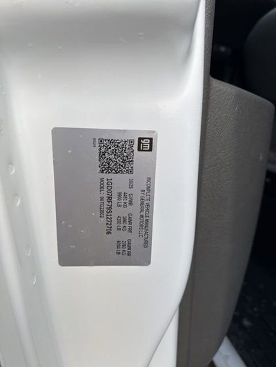 2025 GMC Savana Cutaway 3500 1WT