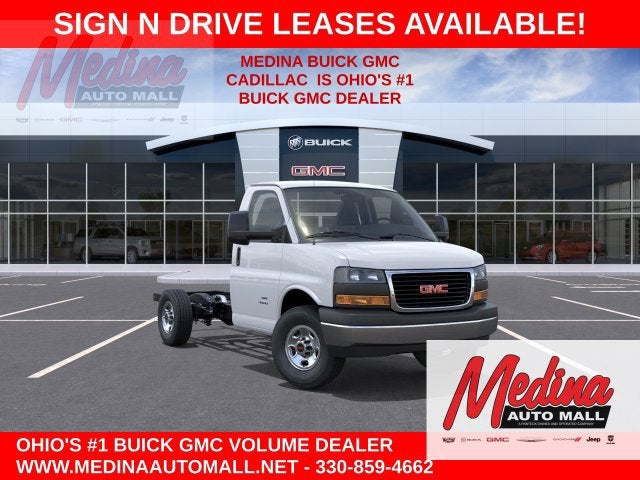 2026 GMC Savana Cutaway 3500 1WT