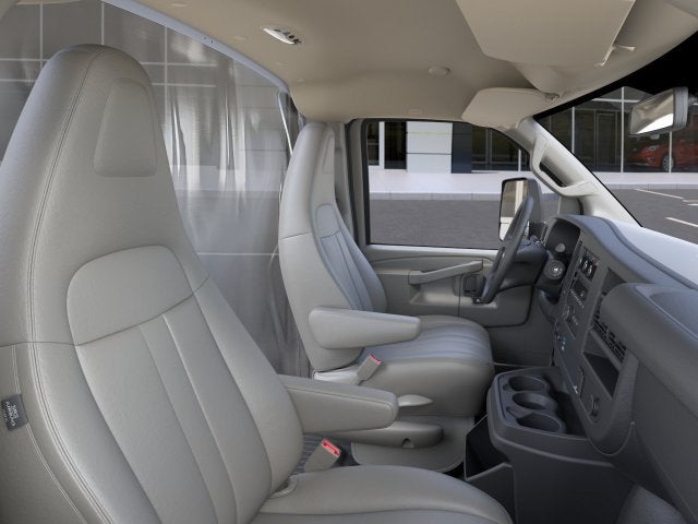 2026 GMC Savana Cutaway 3500 1WT