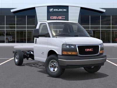 2026 GMC Savana Cutaway 3500 1WT