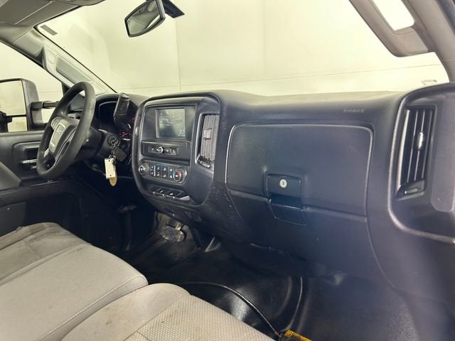 2017 GMC Sierra 3500 HD Chassis Cab NA