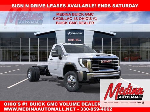 2026 GMC Sierra 3500 HD Chassis Cab Pro