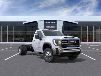 2026 GMC Sierra 3500 HD Chassis Cab Pro