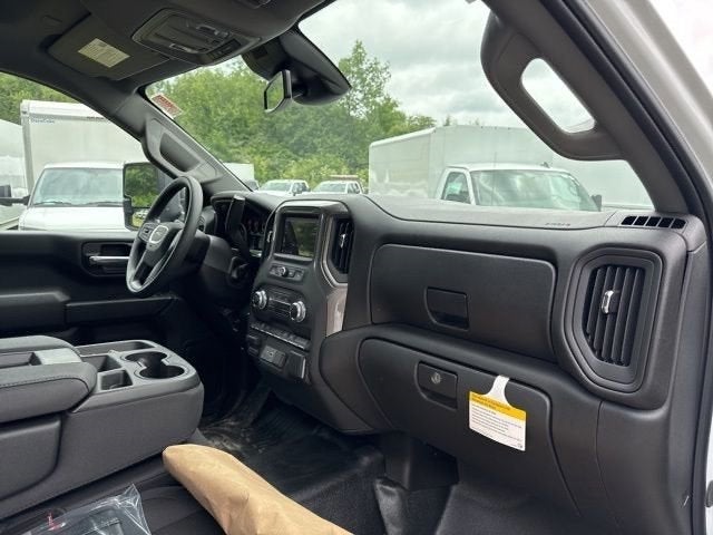 2025 GMC Sierra 3500 HD Pro