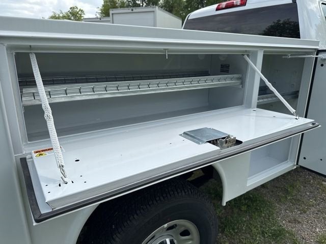 2025 GMC Sierra 3500 HD Pro