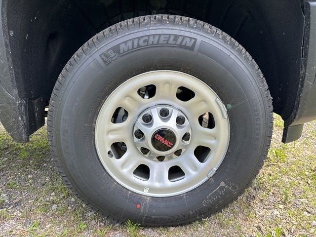 2025 GMC Sierra 3500 HD Pro