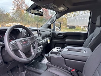 2025 GMC Sierra 3500 HD Pro