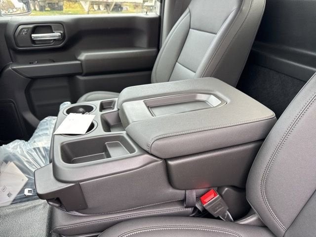 2025 GMC Sierra 3500 HD Pro