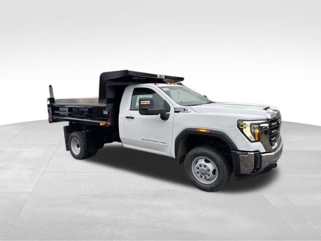 2026 GMC Sierra 3500 HD Chassis Cab Pro