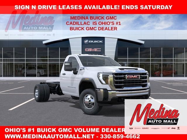 2026 GMC Sierra 3500 HD Chassis Cab Pro